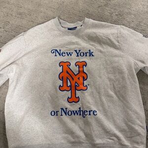 New York Crewneck Sweater - Gray